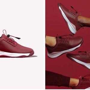 CLOVE Women’s Classic Sneakers in Royal Maroon Size 7.5